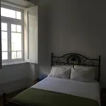 五分之五住宿加早餐旅馆 * 科英布拉